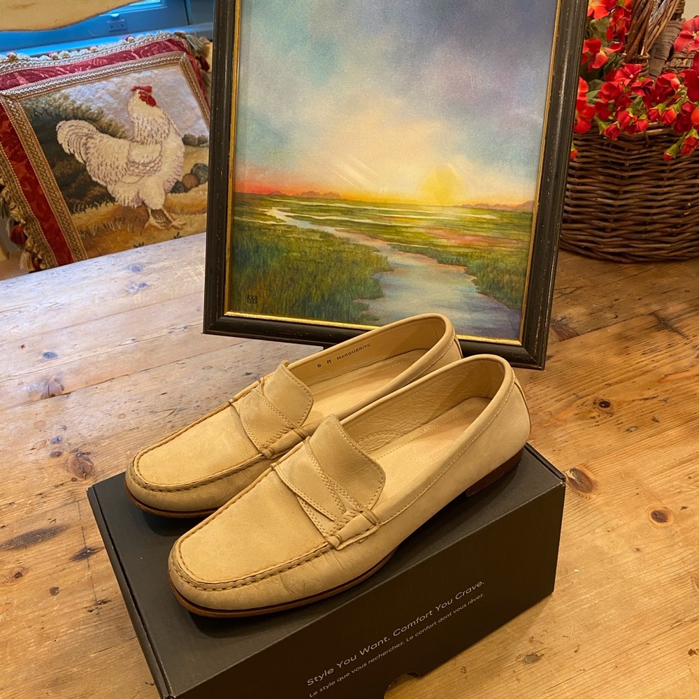 Faconnable beige suede classic loafers
